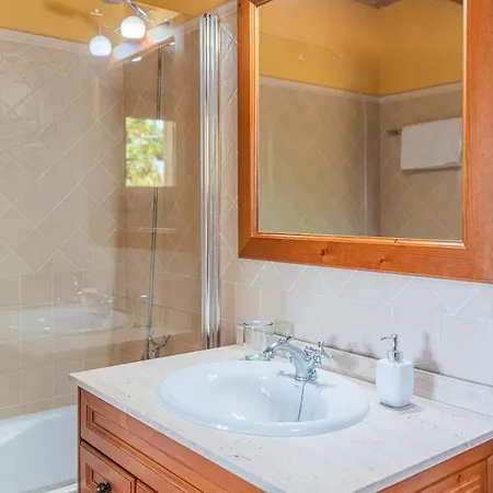 Ca Na Neus Βίλα *